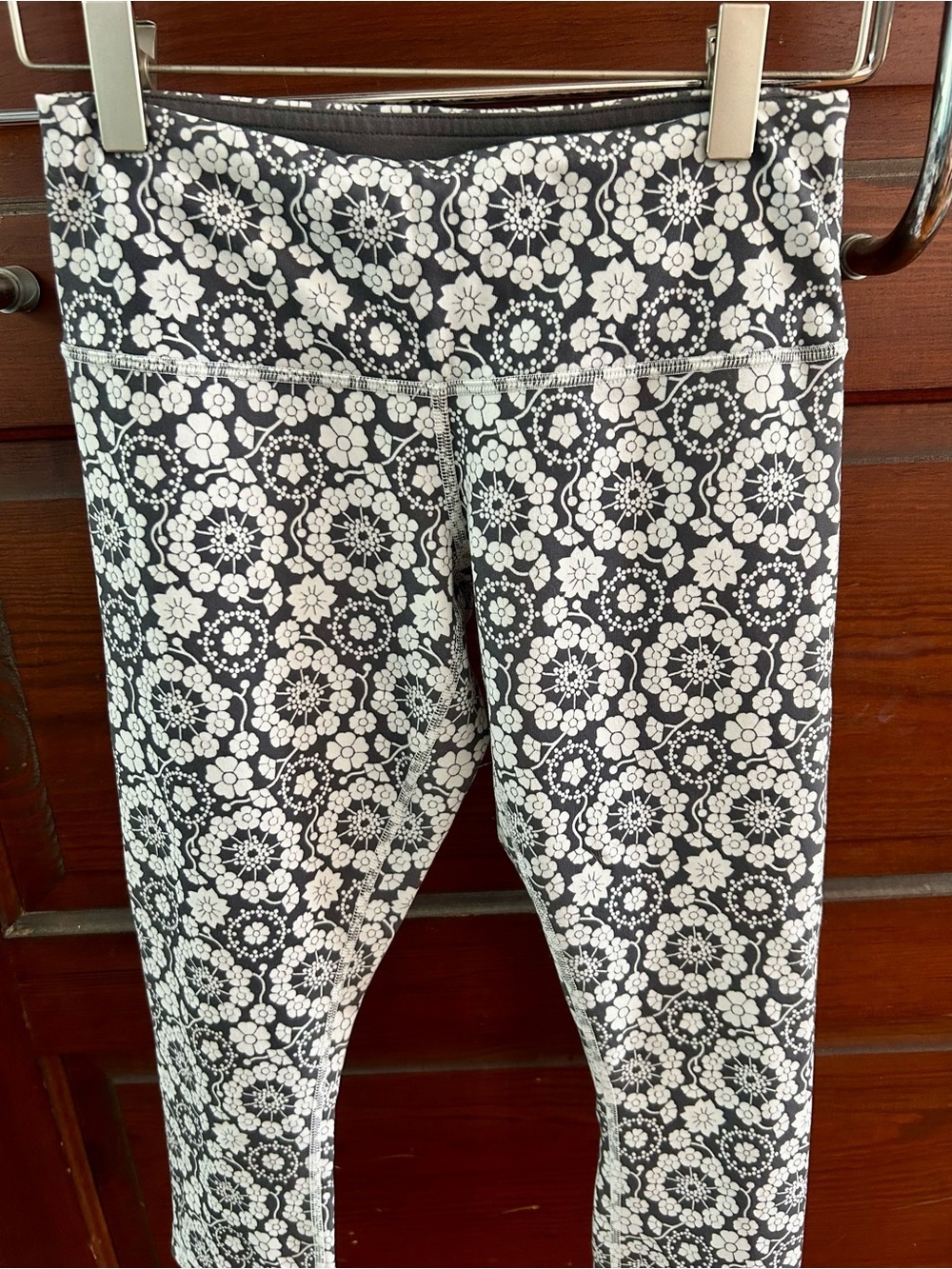 lululemon athletica Wunder UnderTwiggy Printed Ignite Crop Nimbus & Soot Light - Picture 6 of 10